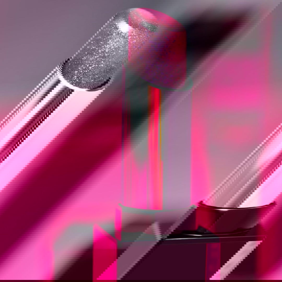 ESSENCE | PINK IS THE NEW BLACK COLOR CHANGING LIP GLOW - Mayshka