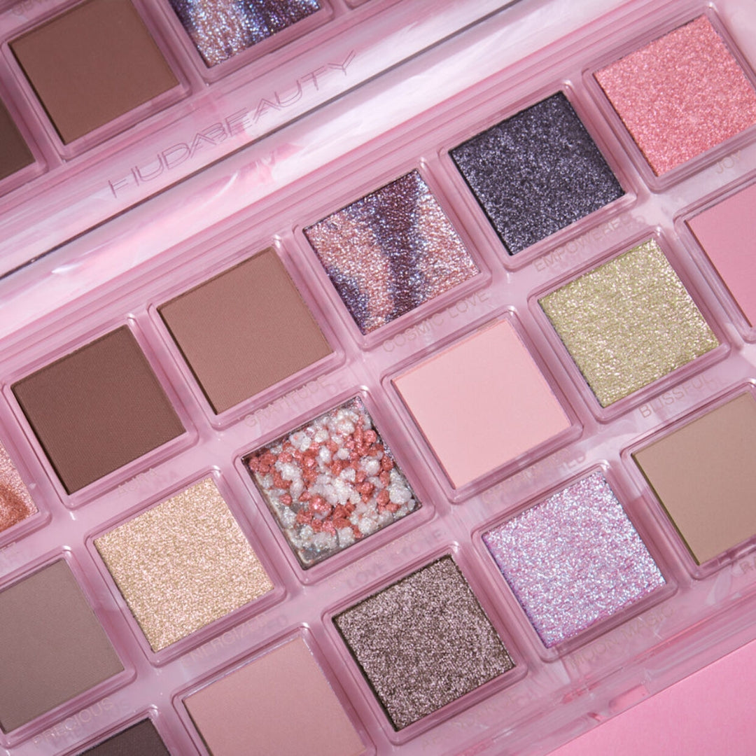 HUDA BEAUTY | PALETTE DE FARDS A PAUPIERE EN QUARTZ ROSE