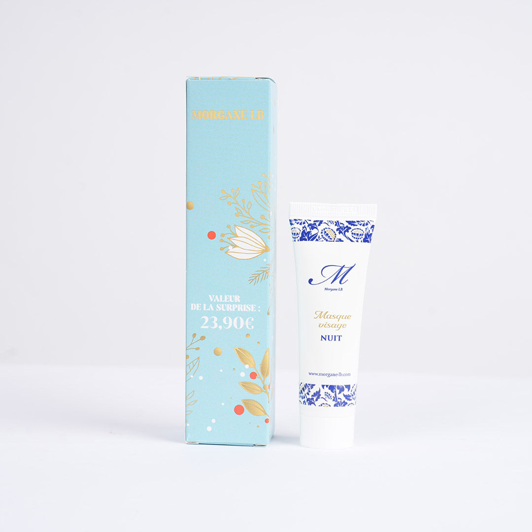 GLOWRIA | A TOUCH OF CHRISTMAS MAGIC